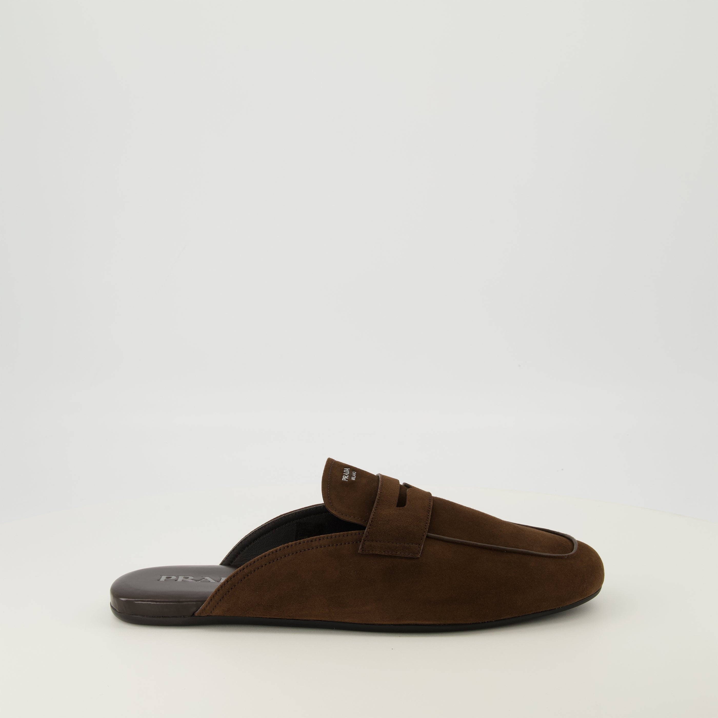 Mules Mocassins en Cuir Suédé - Prada - Men | WE IN STYLE
