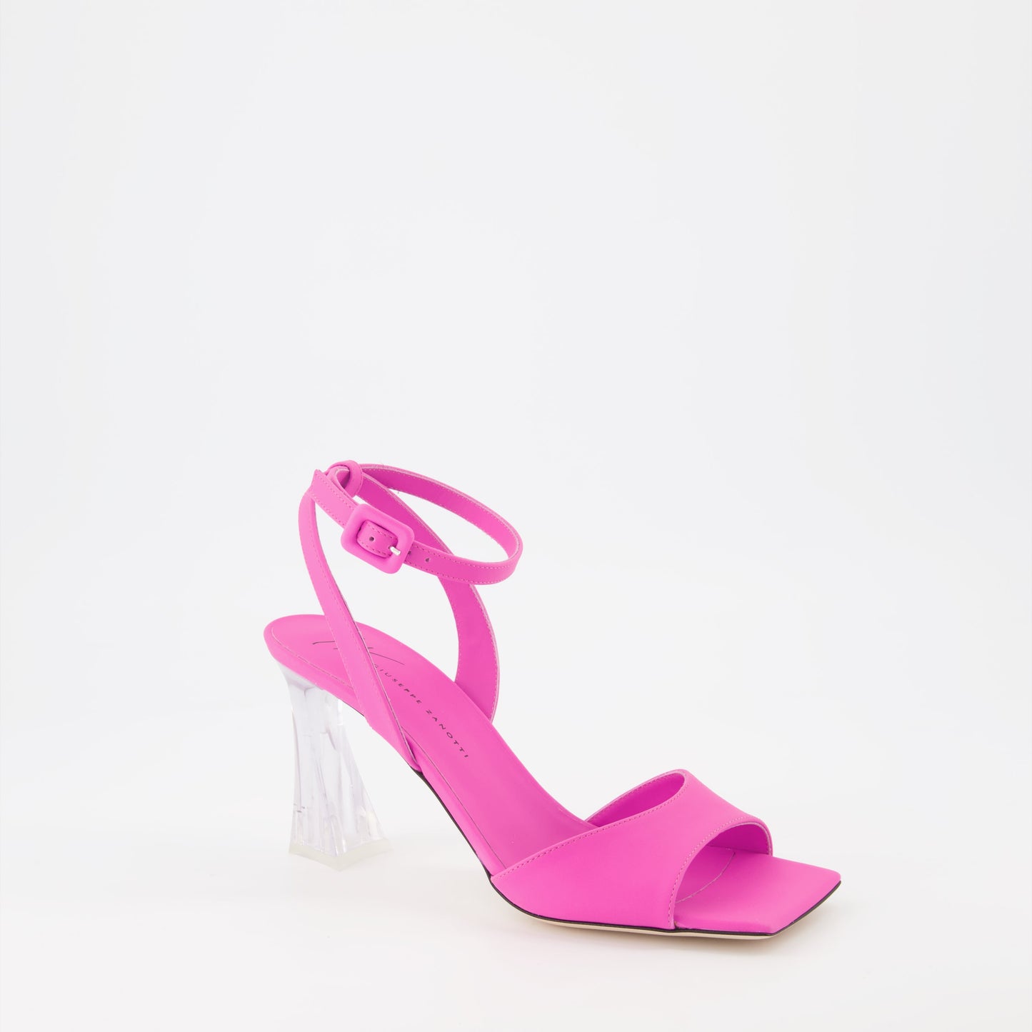 Giuseppe Zanotti sandals, luxury women's footwear, Vestaa sandals, designer shoes, elegant summer footwear