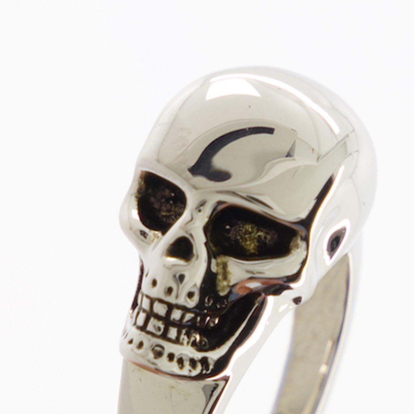 Alexander McQueen, The Side Skull ring, women's silver ring, designer jewelry, luxury accessories