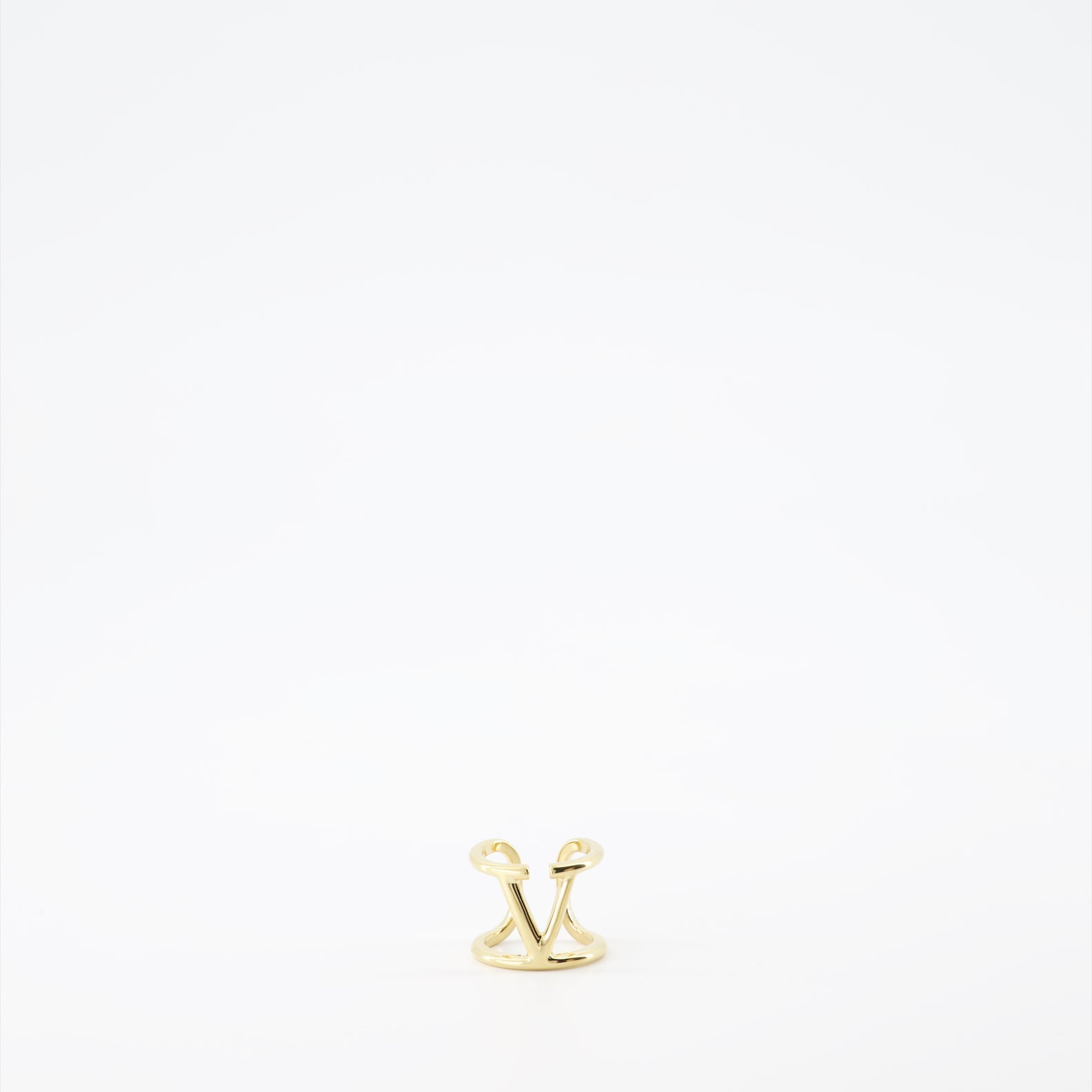 Valentino Garavani, Vlogo ring, gold metal ring, luxury accessories, designer jewelry