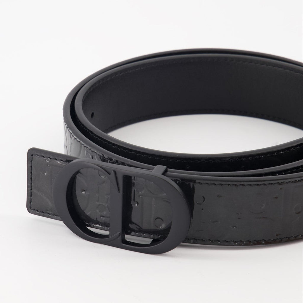 reversible belt, luxury belt, Dior accessories, elegant belt, designer belt