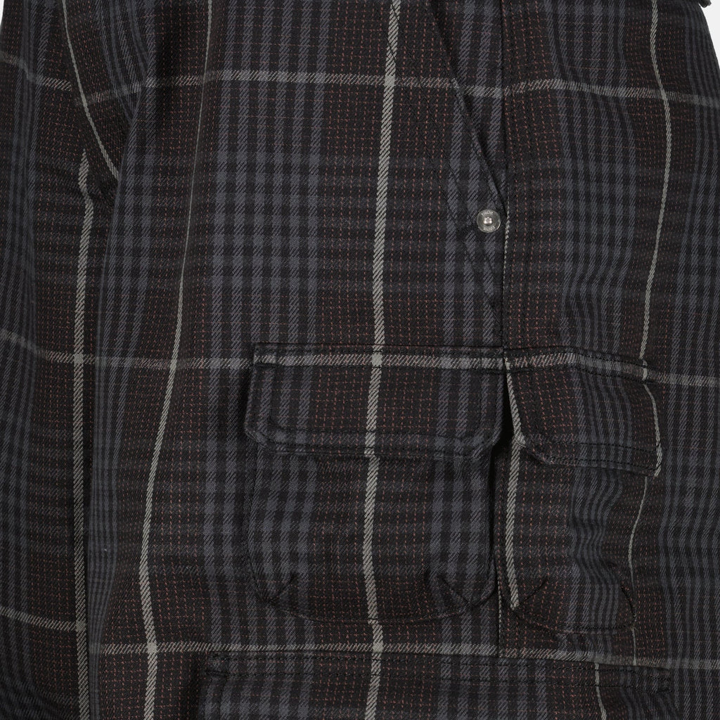 디올의 남성용 체크 패턴 면 반바지 이미지 - 2023년 가을-겨울 시즌 - 디테일 보기 1