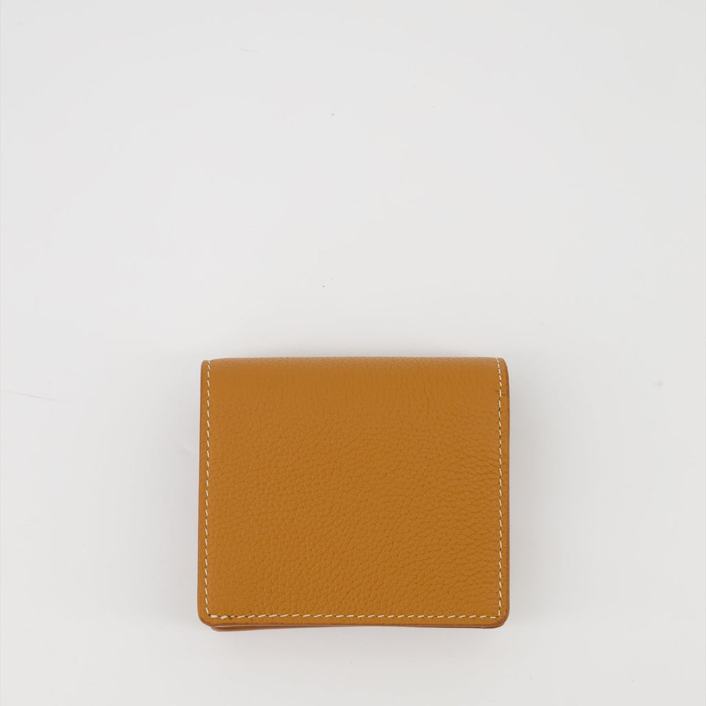 Burberry, TB Wallet, Grained Leather, Luxury Accessories, Premium Wallet