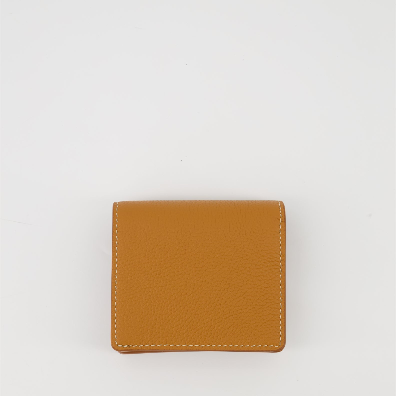 Burberry, TB Wallet, Grained Leather, Luxury Accessories, Premium Wallet