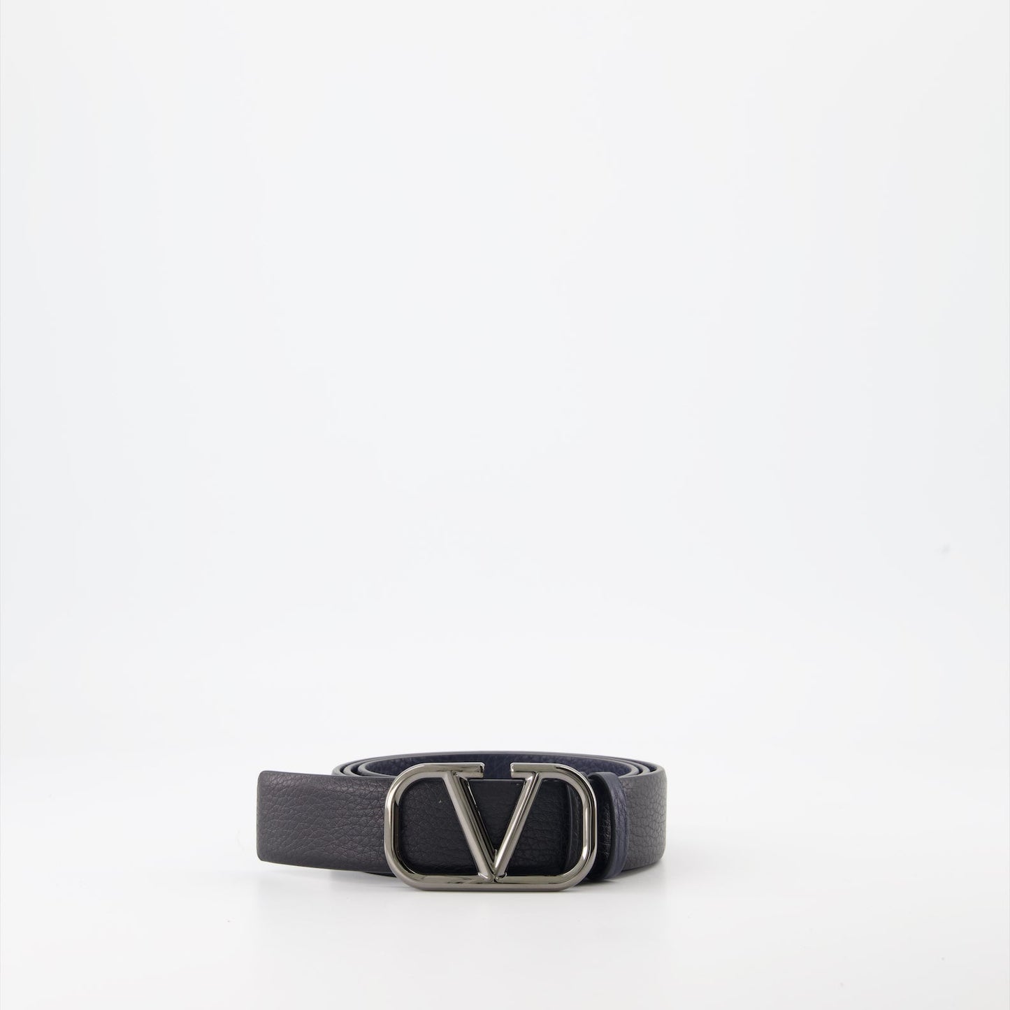 Valentino Garavani, reversible belt, luxury accessory, VLogo buckle, designer belt