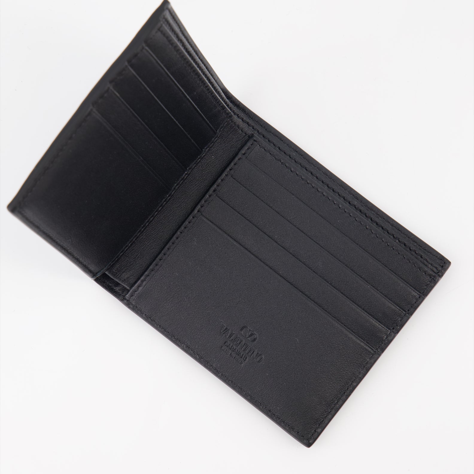 Valentino Garavani wallet, black leather wallet, luxury men's accessories, VLogo wallet, elegant leather wallet