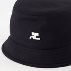 Immagine del cappello bucket in cotone nero classico di Courrèges per uomini - Stagione Primavera-Estate 2024 - Vista dettagli 1