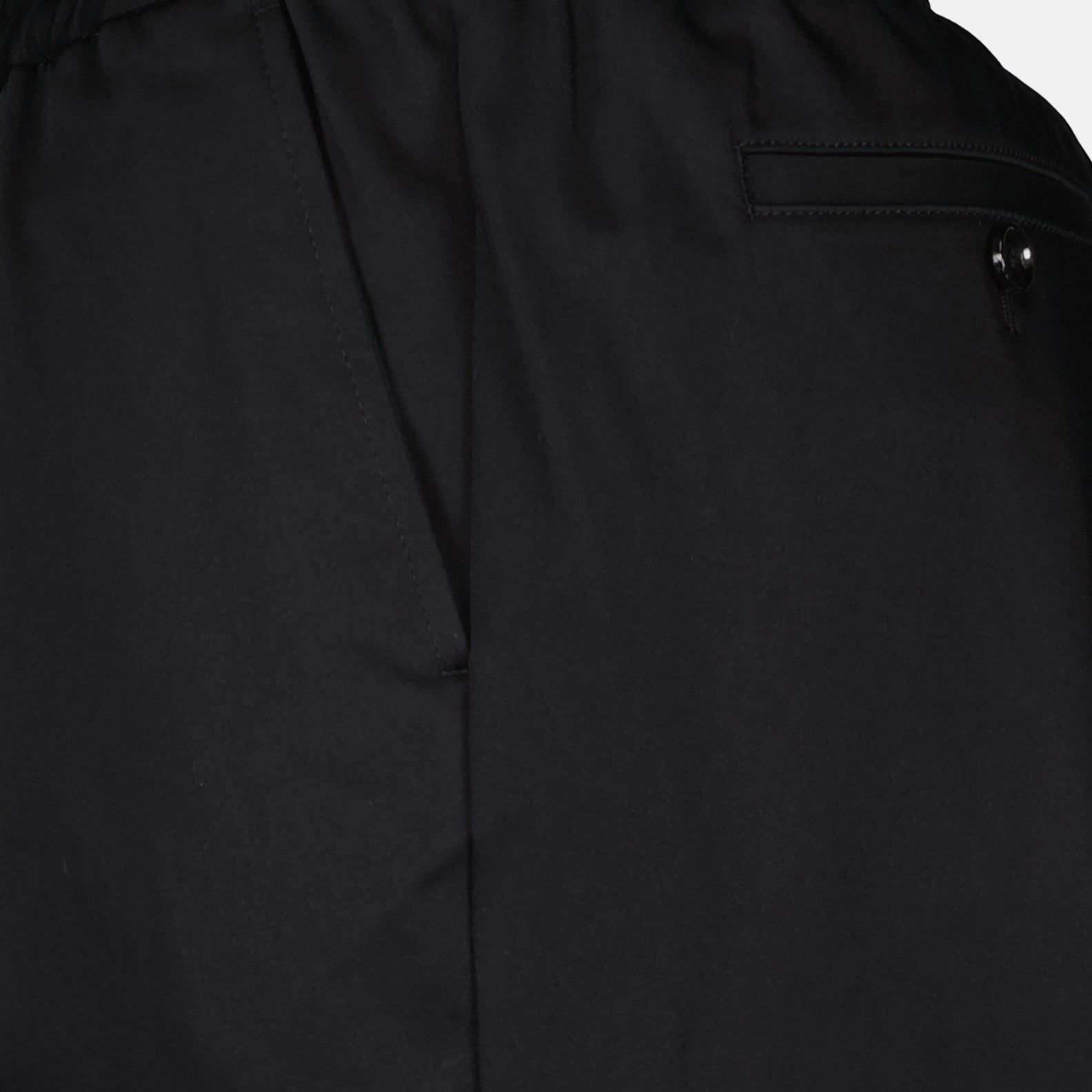 black cotton pants, AMI Paris, straight-leg pants, luxury menswear, versatile pants