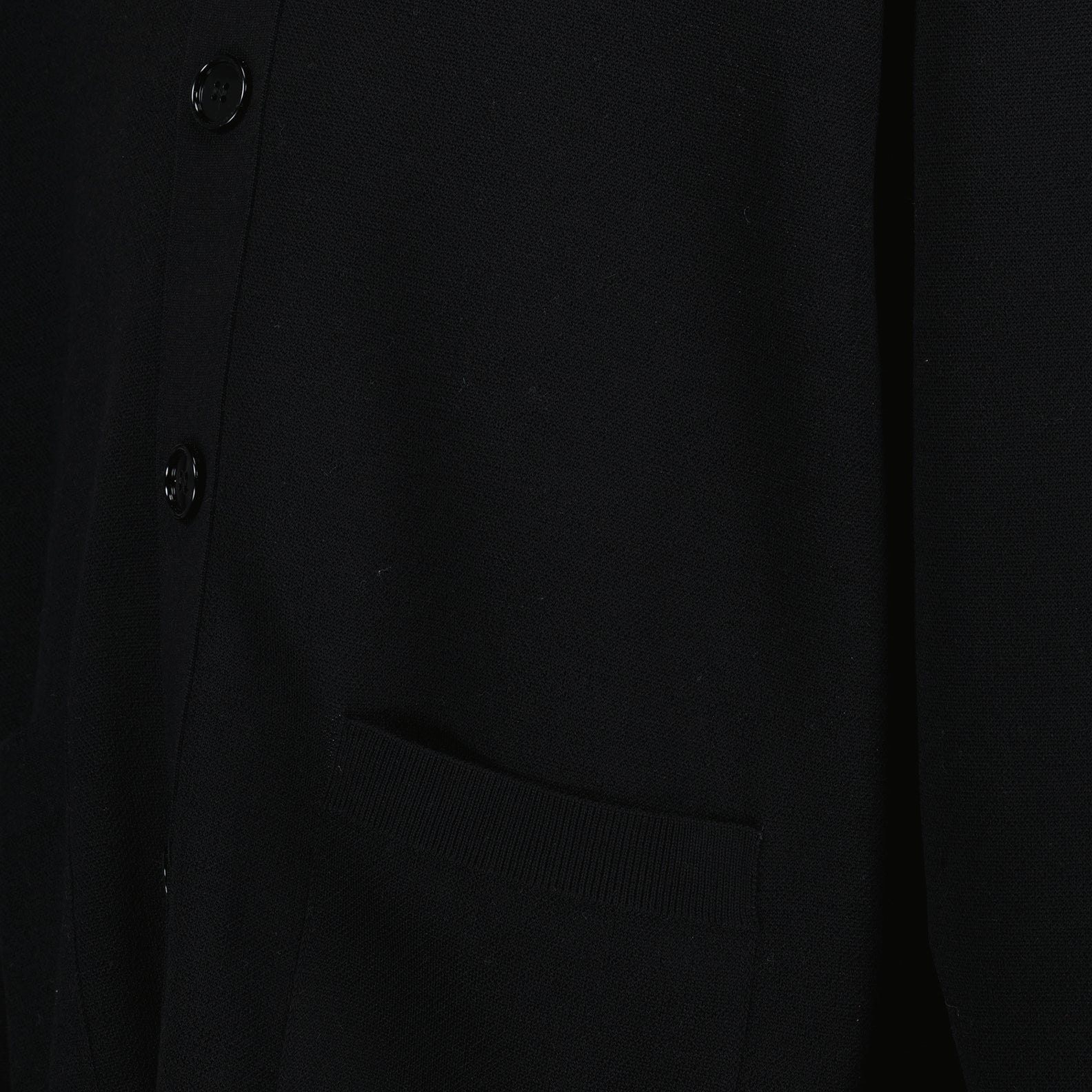 Burberry men’s cardigan, oversize black cardigan, luxury men’s fashion, designer cardigan, Burberry clothing