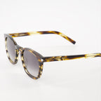 Image of Bold 28 Sun Tortoise Shell Sunglasses by Saint Laurent for Unisex - Season Autumn-Winter 2023 - Detail View 5