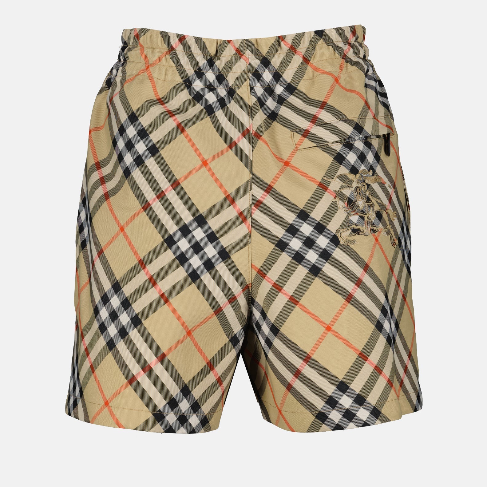 Burberry shorts, checkered shorts, beige shorts, luxury fashion, designer shorts