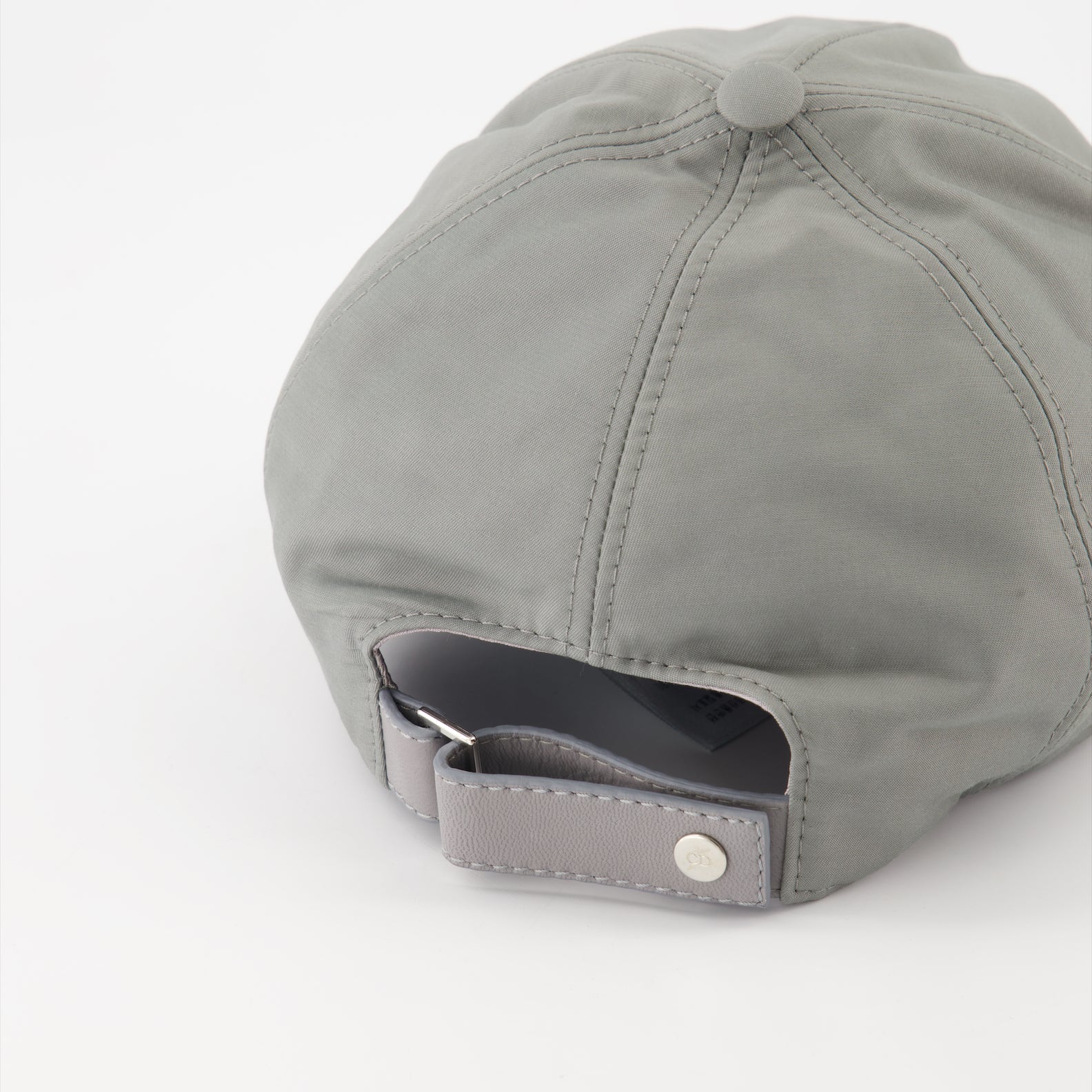 Image of Dior Couture Gray Baseball Cap by Dior for Men - Season Spring-Summer 2024 - Detail View 2