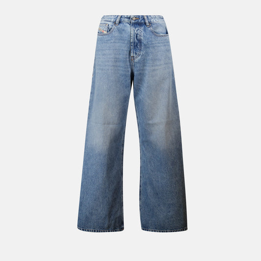 jeans, wide leg, light blue, Diesel, five-pocket design