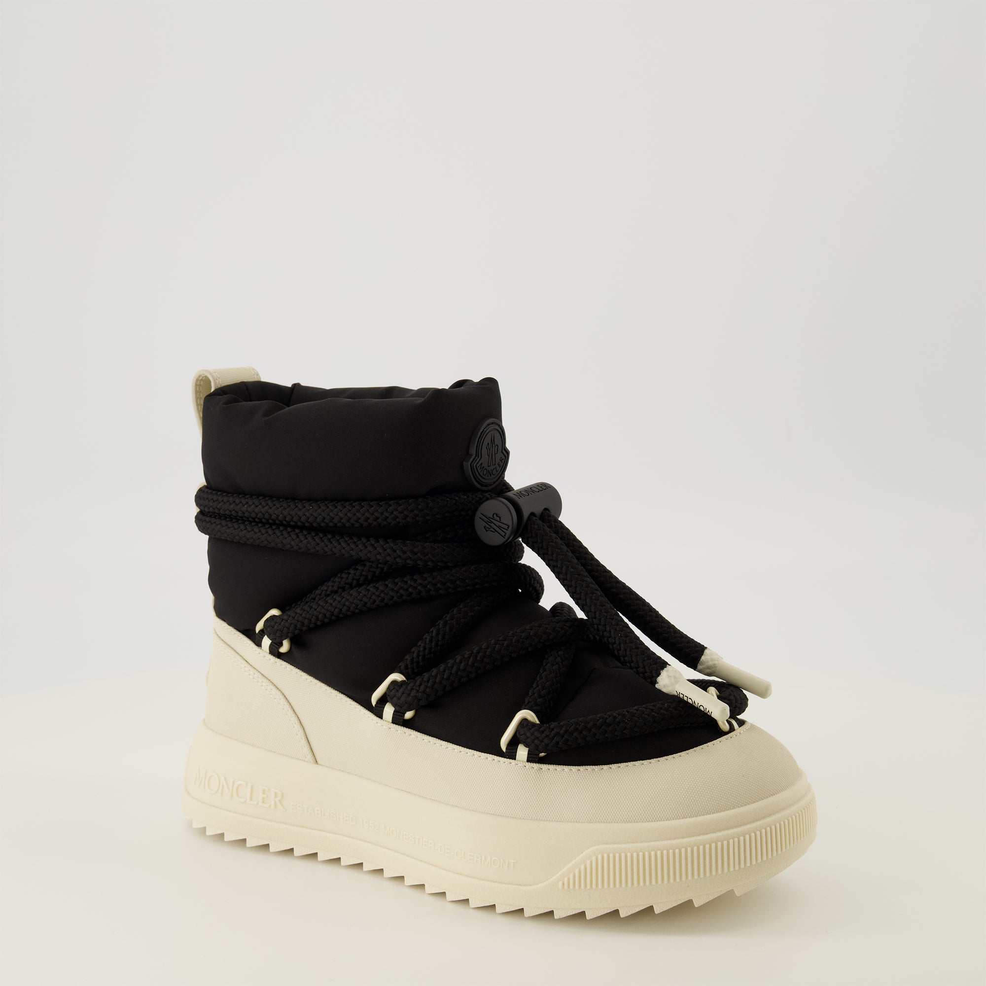 Moncler snow boots, Altive Mid boots, black nylon boots, winter footwear, durable snow boots