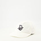Imagen de la gorra blanca Dior para hombres - Temporada otoño-invierno 2025 - Vista frontal