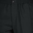 Bild von schwarzen Wollhosen von Ami PARIS für Herren - Saison Herbst-Winter 2025 - Produktdetailansicht 3