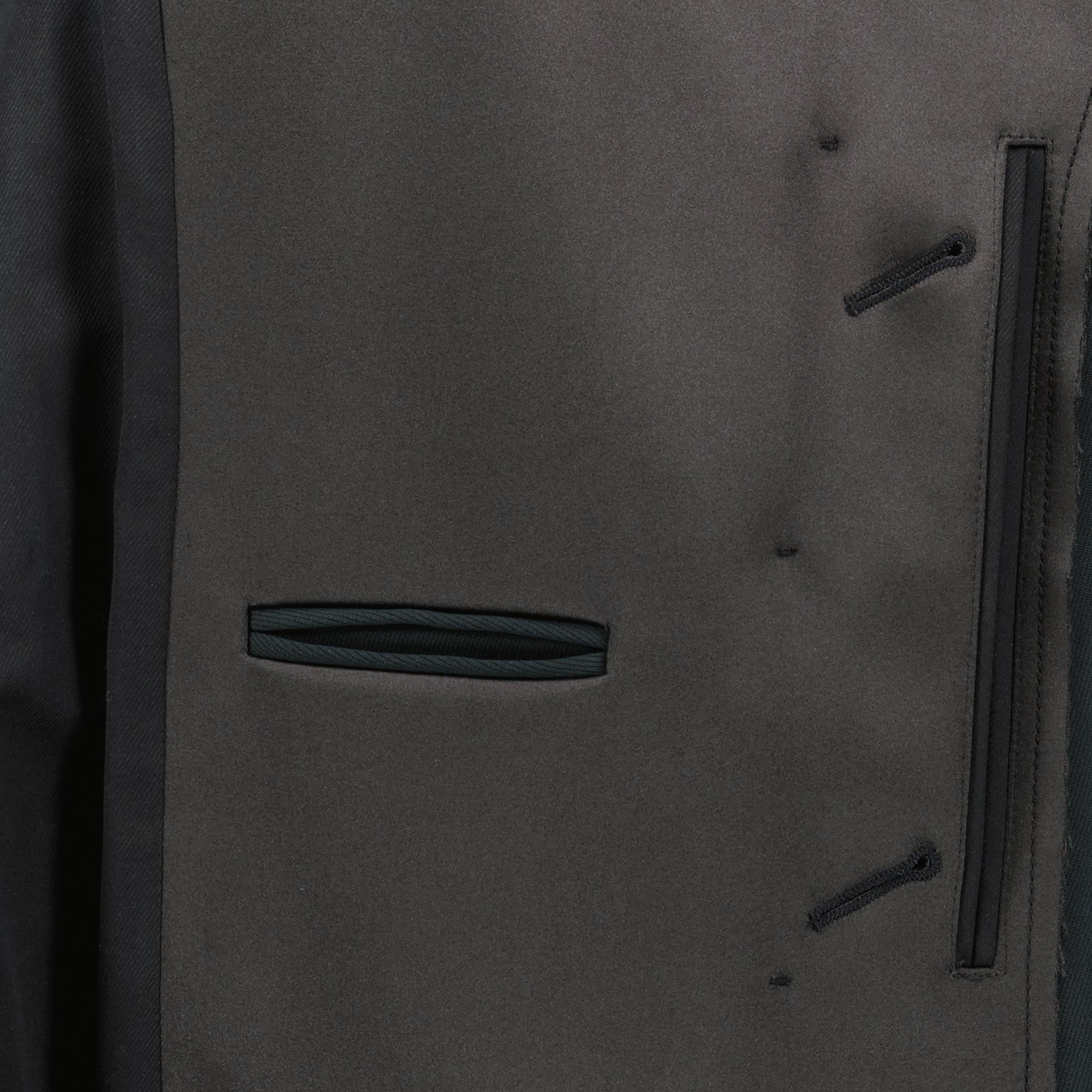 sleeveless blazer, wool blazer, AMI Paris, V-neck blazer, Autumn-Winter collection