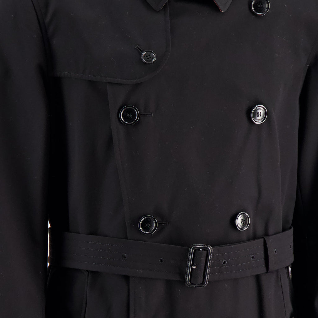 Image de l'article Trench Héritage long noir de la marque Burberry pour Homme - Saison Printemps-Été 2026 - Vue détaillée_1
