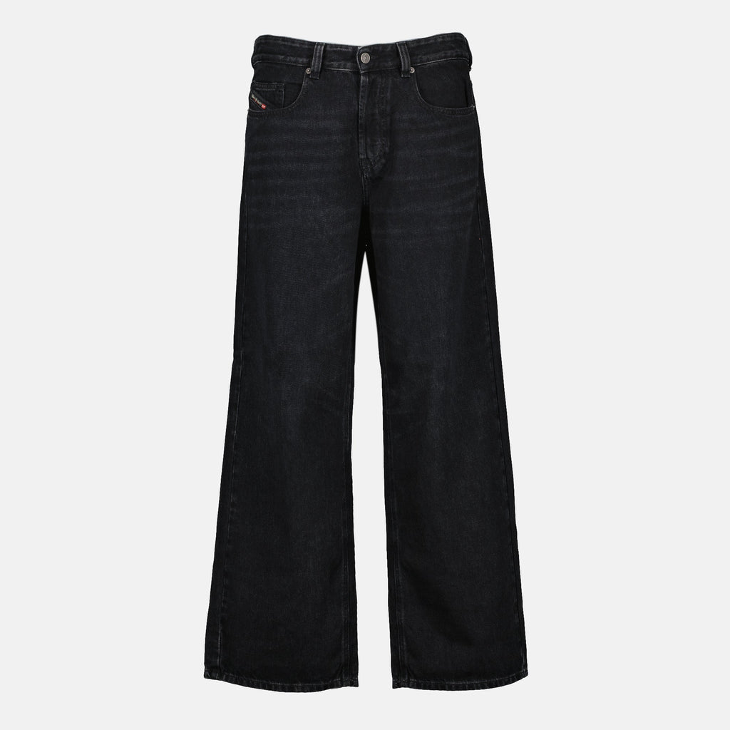 Image de l'article Jean D-Macro L32 noir de la marque Diesel pour Homme - Saison Printemps-Été 2026 - Vue de Face