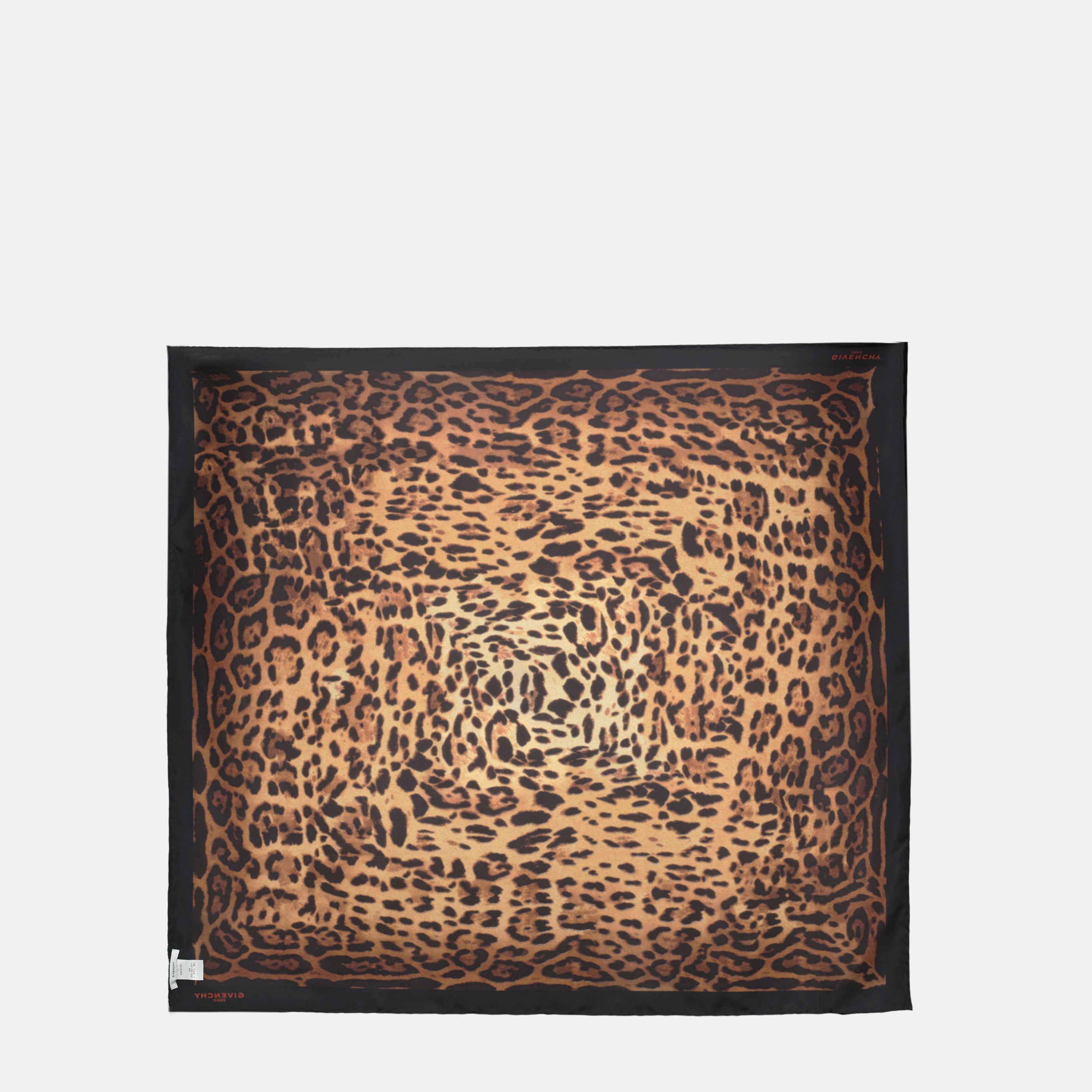 Cuadrado de seda con estampado de leopardo