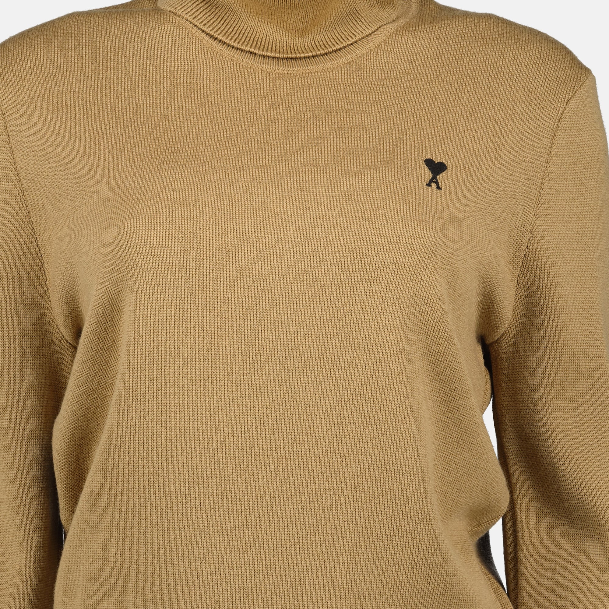 brown turtleneck sweater, AMI Paris, wool sweater, embroidered logo, Autumn-Winter 2025