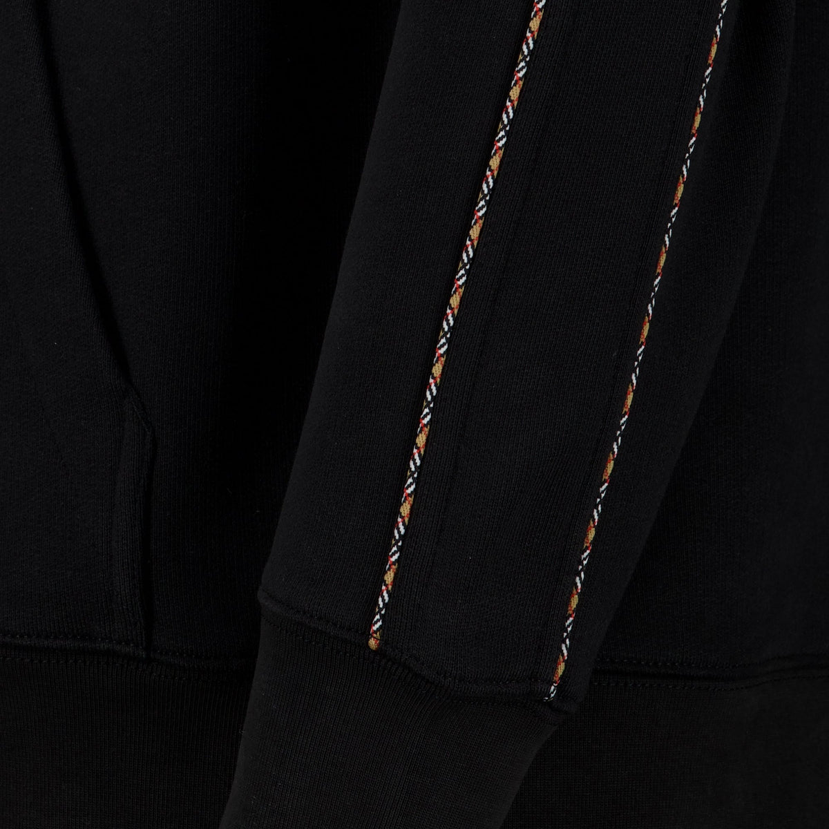 Sudadera negra de algodón con capucha y cremallera