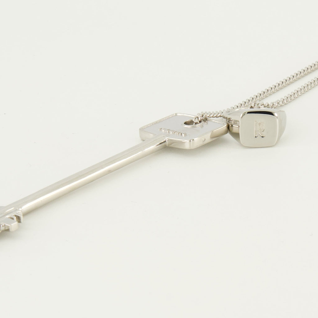 Silberne Halskette