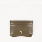 Image du porte-cartes marron Paris par Ami PARIS pour unisex - Saison Automne-Hiver 2025 - Vue de devant
