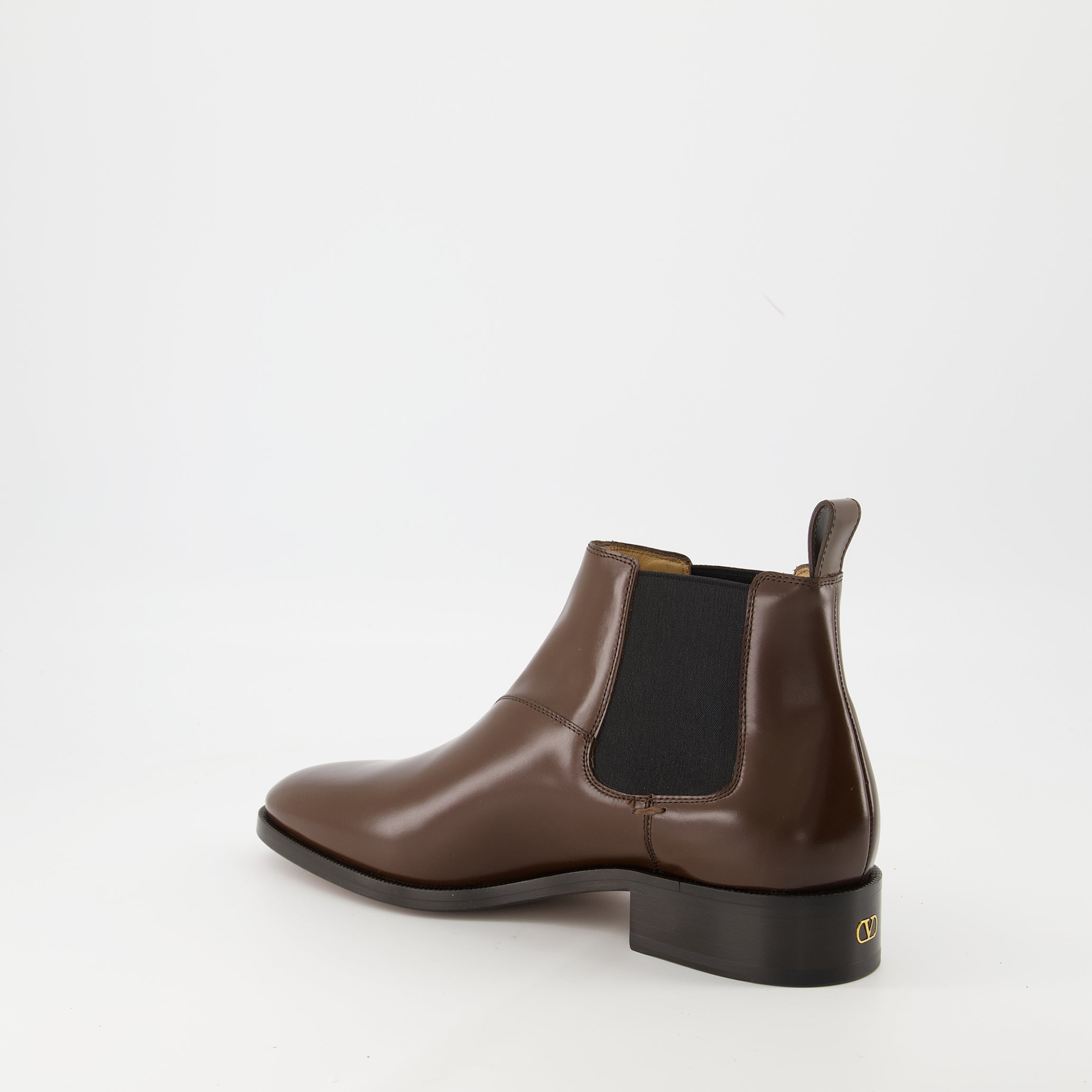 Bottines Pas Des Dieux, Valentino Garavani, brown leather boots, elegant footwear, men's stylish boots