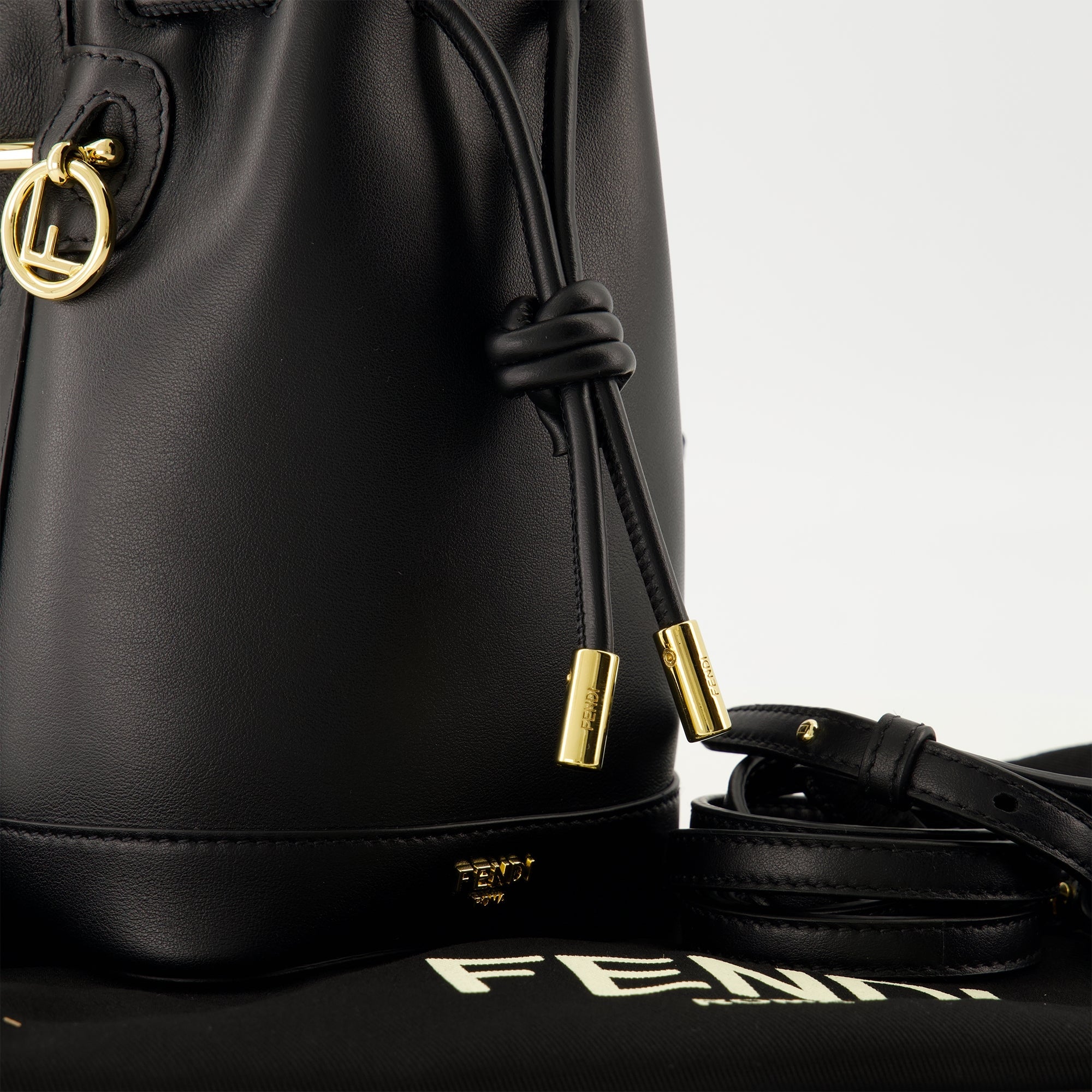 fendi bucket bag fendi women 15636663697788