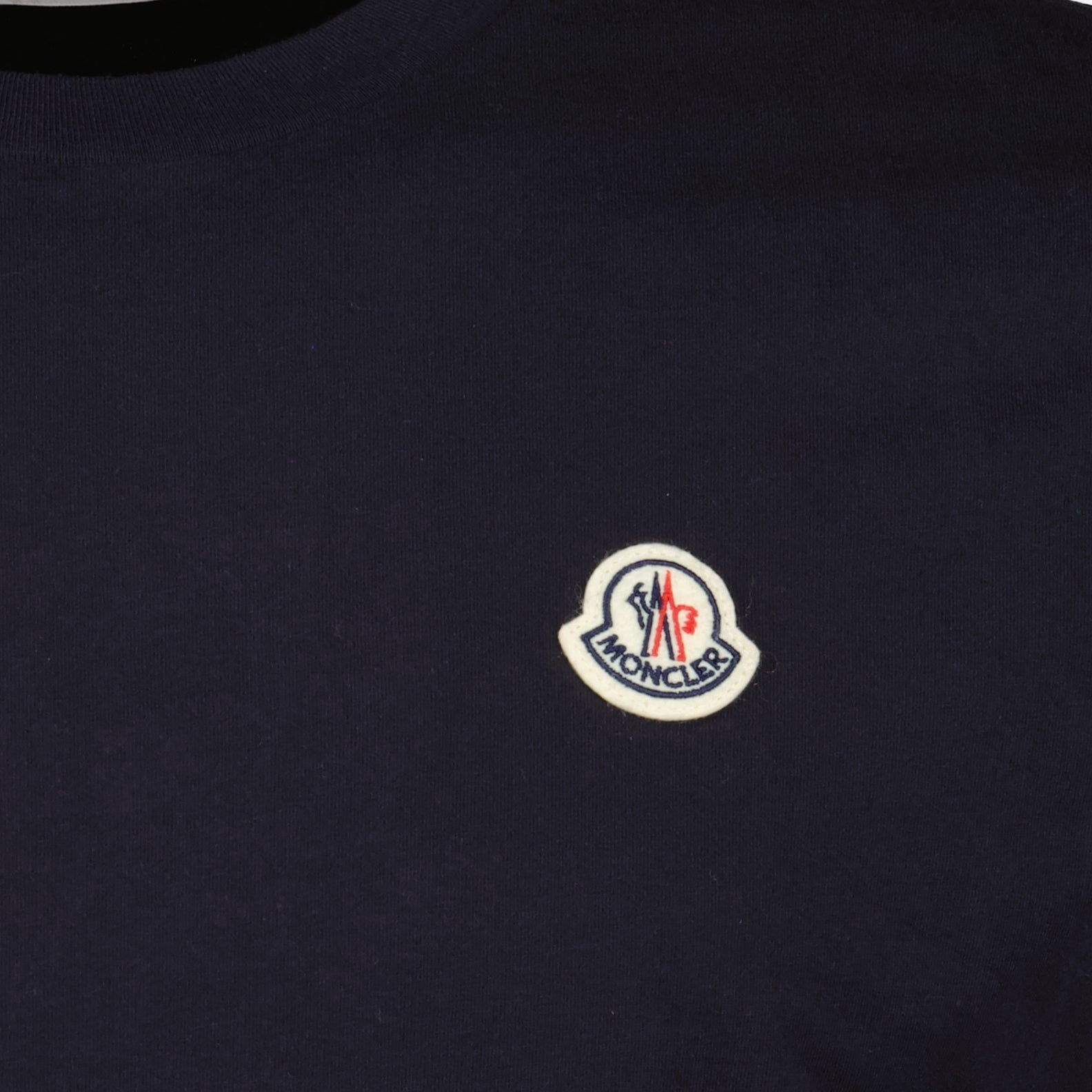 cotton t-shirts, Moncler t-shirts, logo tee, essential t-shirts, classic style tops