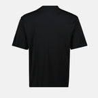 Immagine della T-shirt nera con logo di Prada per uomo - Stagione Primavera-Estate 2025 - Dettaglio 2