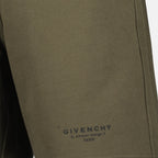 Bild der kaki Baumwollshorts von Givenchy für Männer - Saison Herbst-Winter 2025 - Detailansicht 5