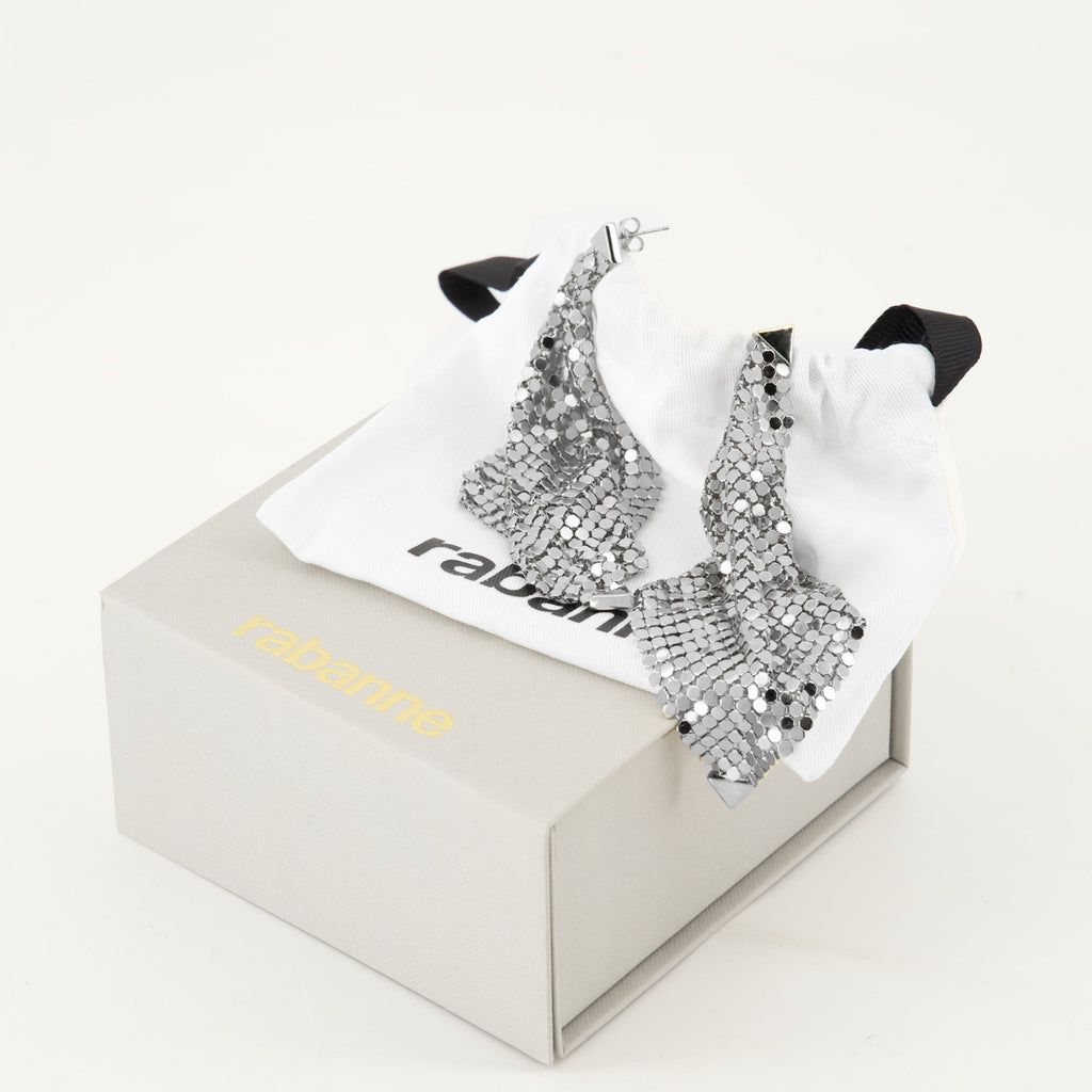 Silver earrings, Rabanne Pixel earrings, Draped design earrings, Metallic mesh jewelry, Spring-Summer 2025 accessories