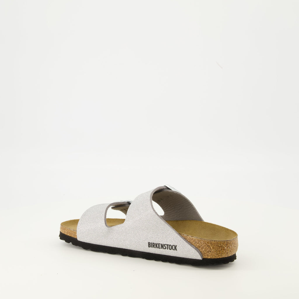 Image of Arizona Sandals by Birkenstock for Women - Season Autumn-Winter 2025 - Back Right Three-Quarter View