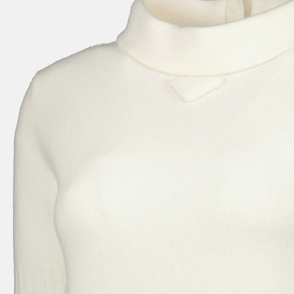 cream wool dress, Prada dress, high collar dress, Spring-Summer 2025, stylish dress