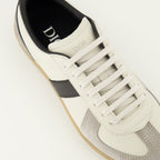 Imagem das sapatilhas brancas Dior B02 da Dior para Homens - Temporada Outono-Inverno 2025 - Vista detalhada superior