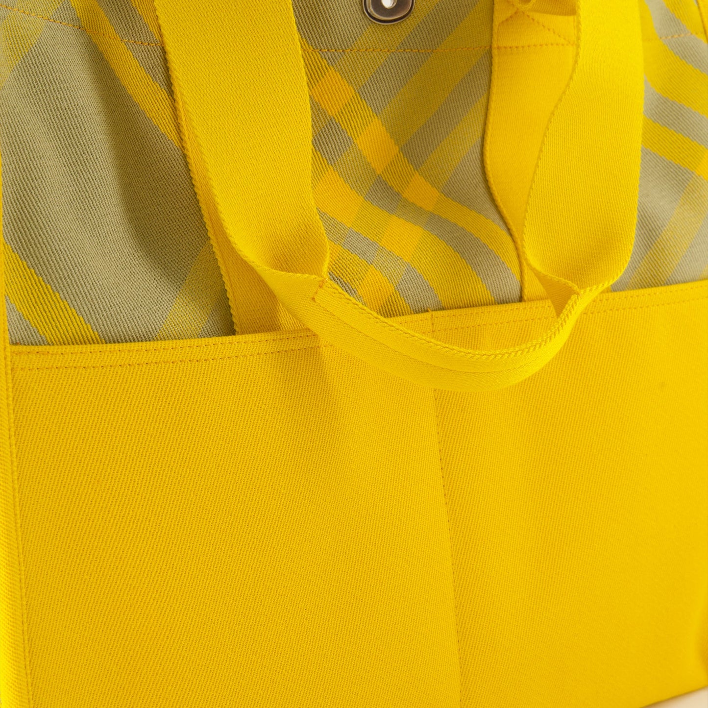 Burberry tote bag, yellow checkered bag, luxury tote, high-end accessories, stylish tote