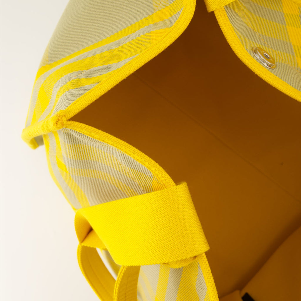 Burberry tote bag, yellow checkered bag, luxury tote, high-end accessories, stylish tote
