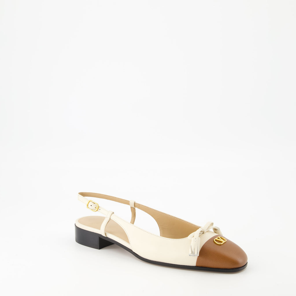 beige ballet flats, leather shoes, Valentino Garavani, ankle strap flats, Spring-Summer 2025 collection