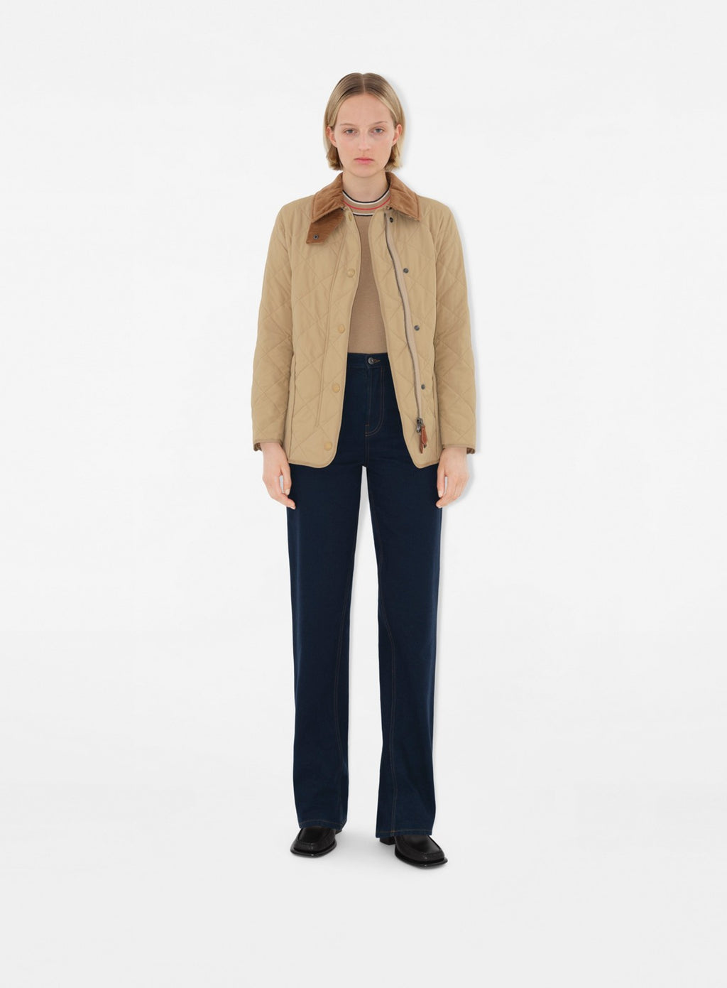 Burberry, Quilted Jacket, Women's Fashion, Beige Jacket, Luxury Outerwear