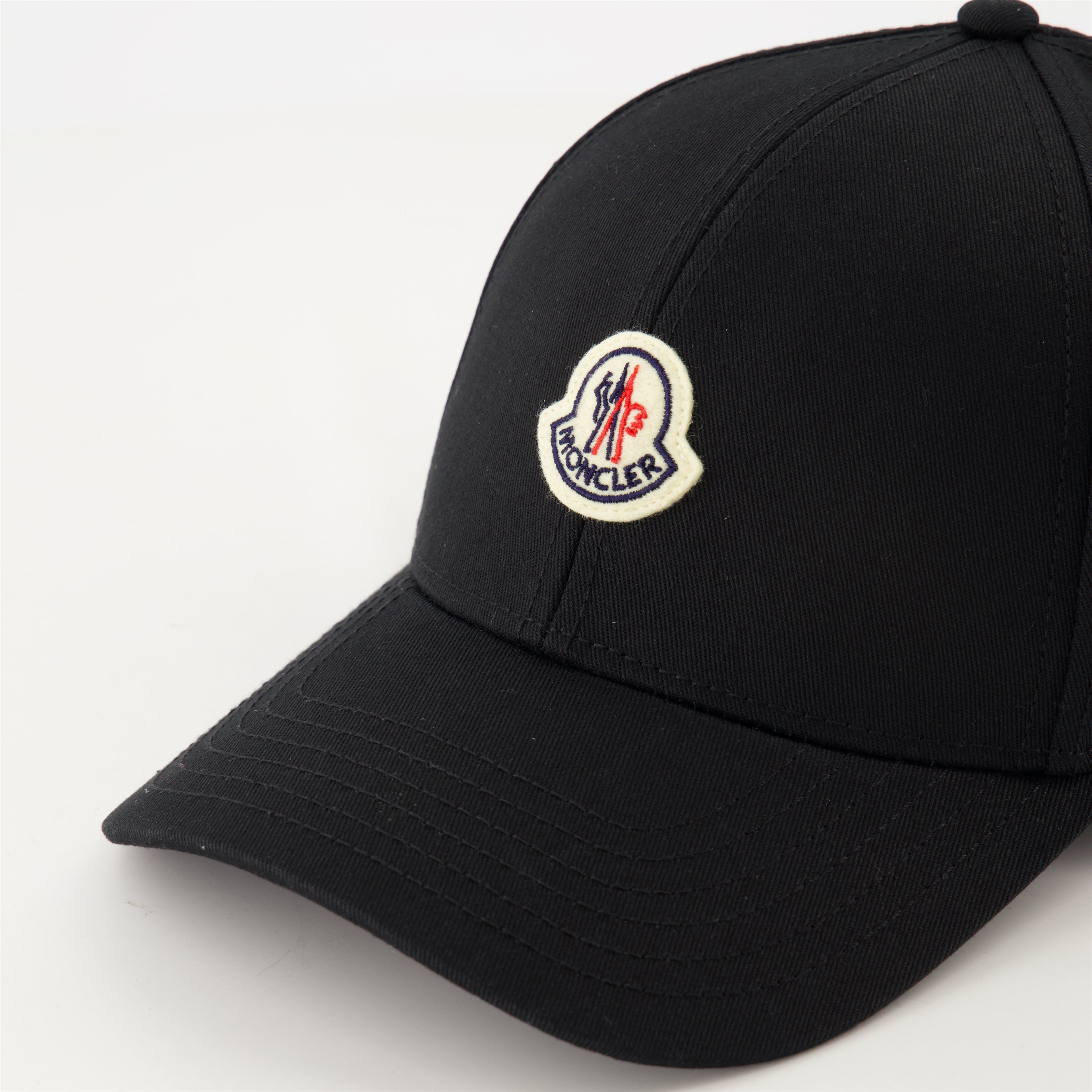 black logo cap, Moncler cap, cotton gabardine cap, adjustable cap, casual accessory