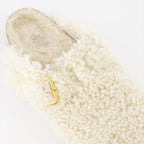 Imagen de Boston Mules con gran hebilla de Birkenstock para mujeres - Temporada Otoño-Invierno 2024 - Vista de detalle desde arriba
