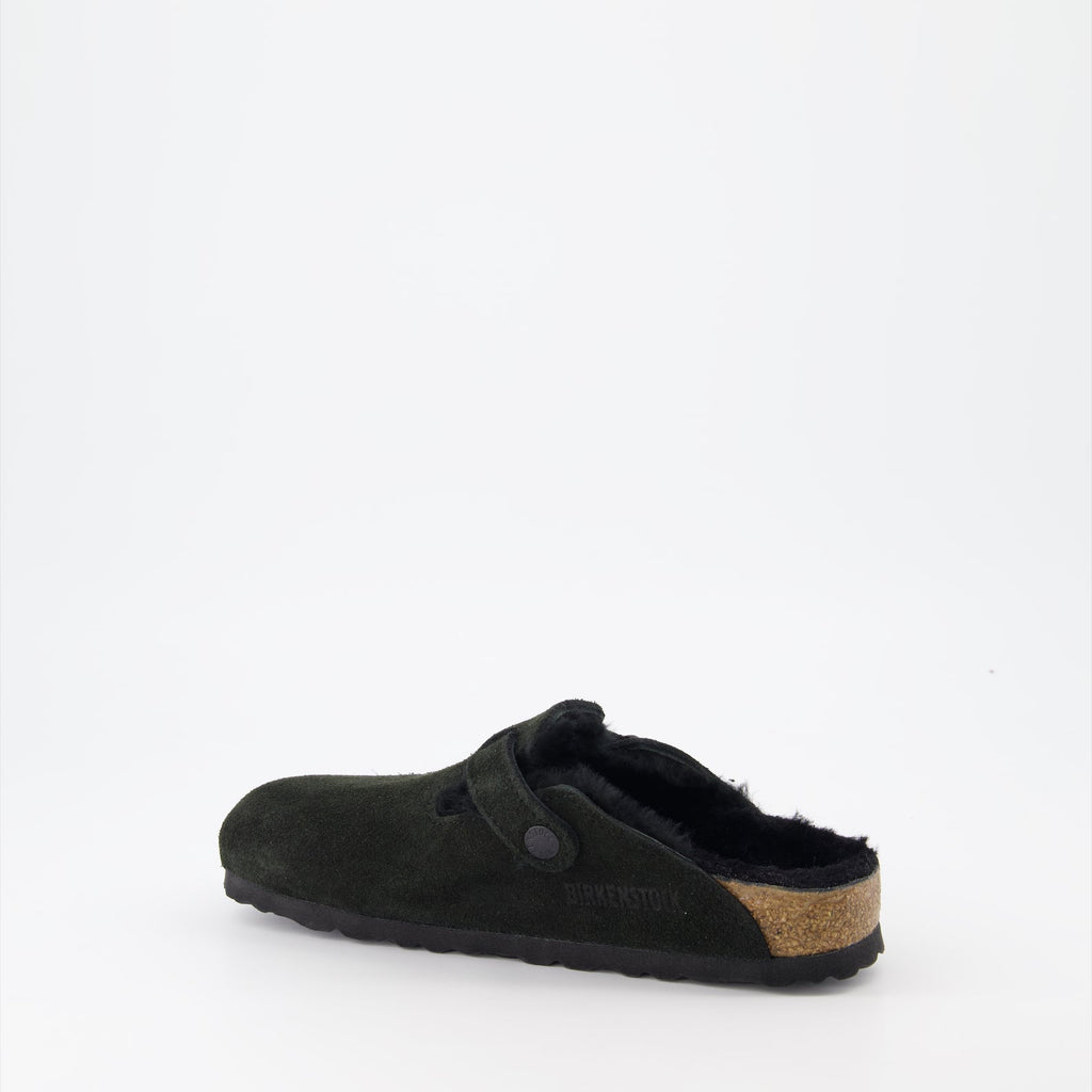 Image of Boston Suede Mules with Soft Footbed by Birkenstock for Women - Season Autumn-Winter 2024 - Product detail view 2