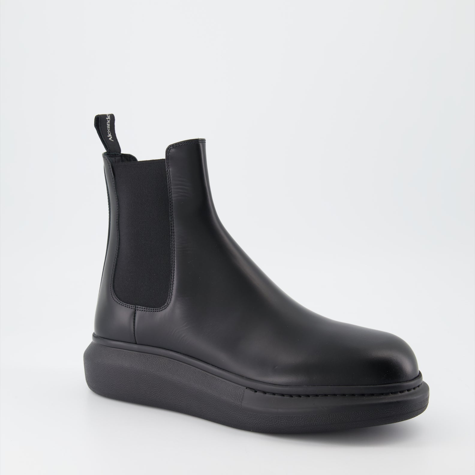 Alexander McQueen, Chelsea Boots, Men's Luxury Footwear, Designer Boots, Modern Chelsea {"Мен's Boots"}