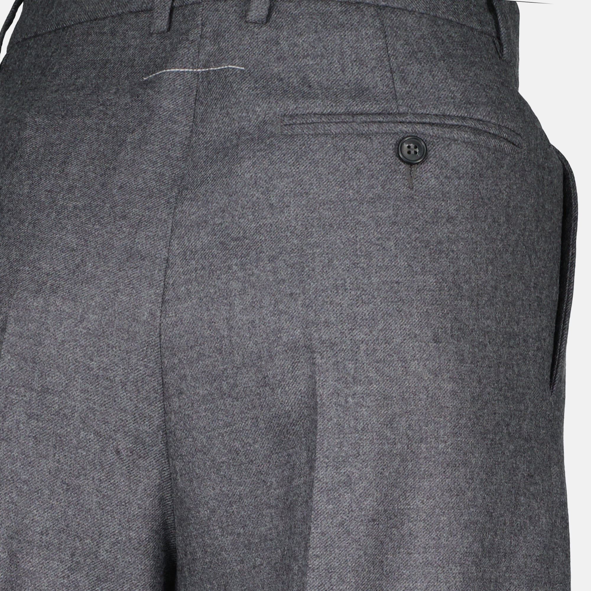 Mm6による女性用ワイドレッグウールパンツの画像 - シーズン秋冬2025 - 詳細ビュー8