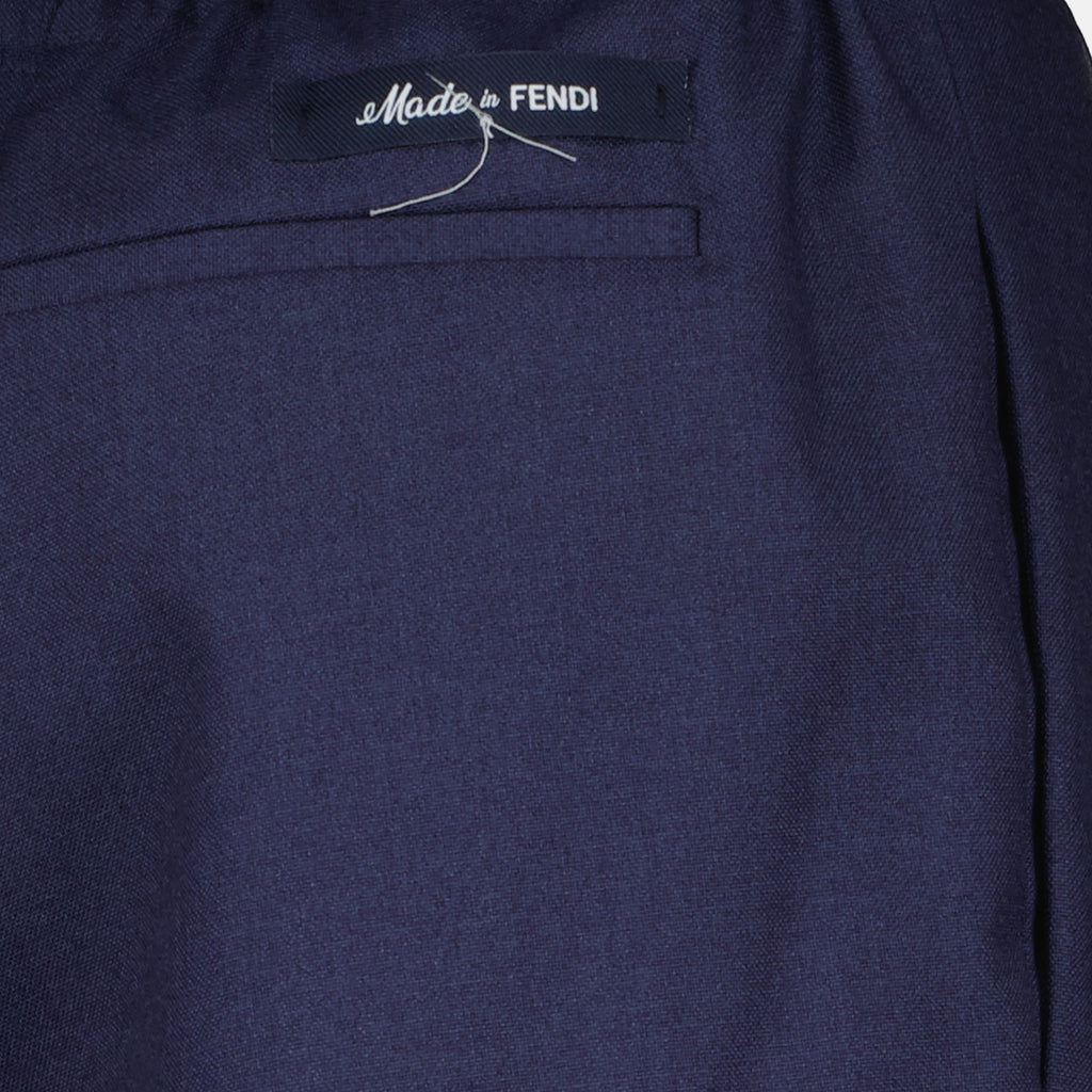 Image de Pantalons en Laine Plissés Sur Mesure par Fendi pour Hommes - Saison Printemps-Été 2024 - Détail 5