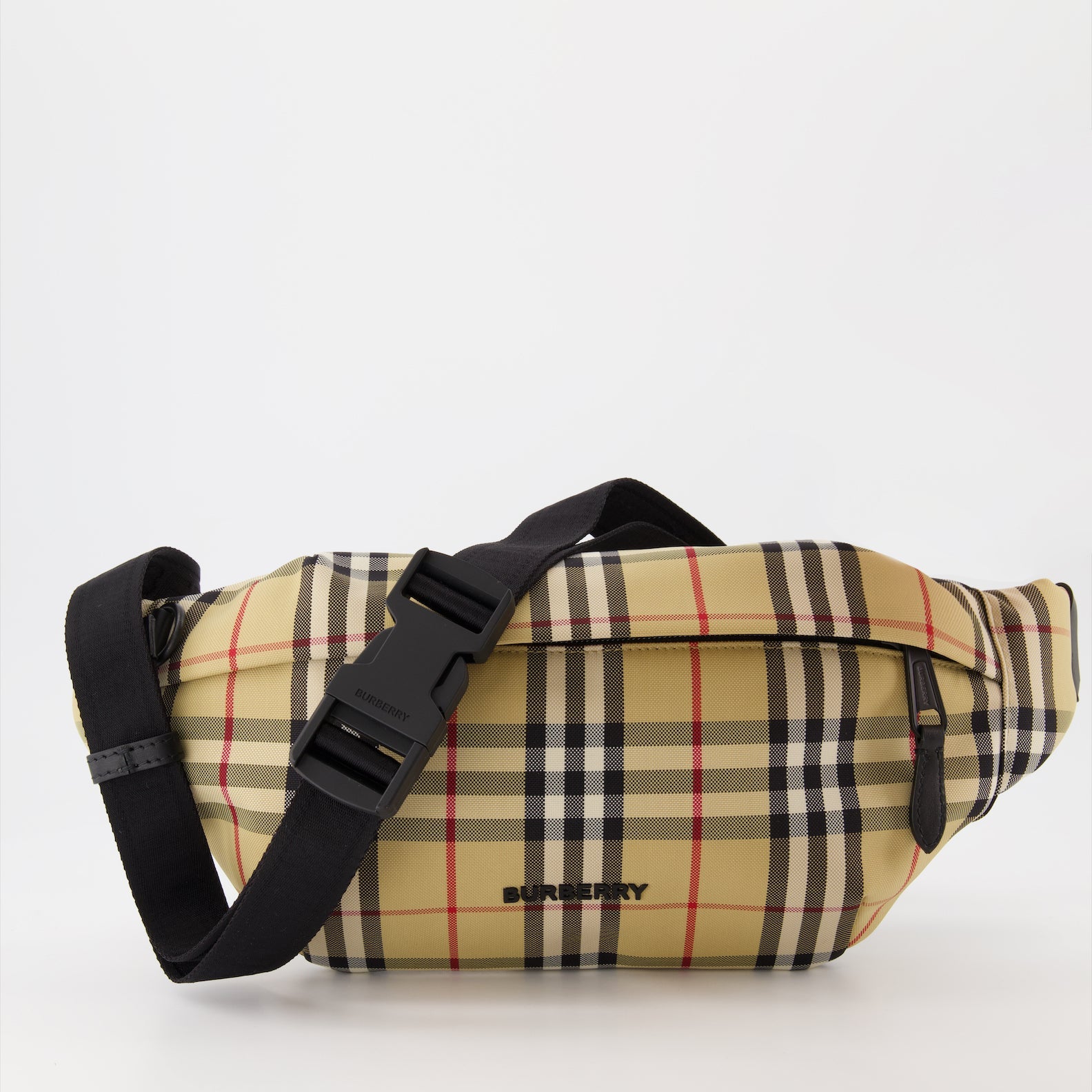 Burberry waist bag, Sonny Check bag, men's luxury accessories, high-end waist bag, iconic Burberry check