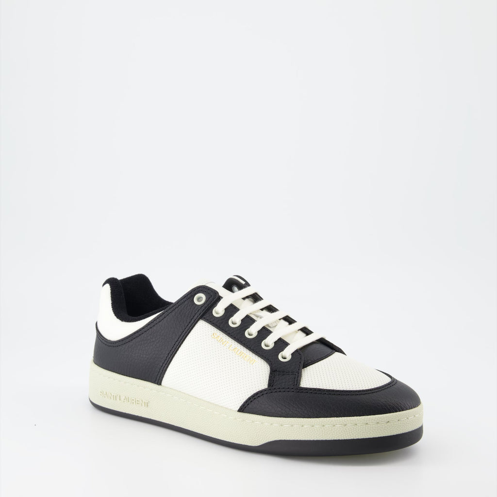 Imagem das Sneakers SL/61 em Couro Texturizado da Saint Laurent para Homens - Temporada Primavera-Verão 2024 - Vista Três Quartos Traseira Direita