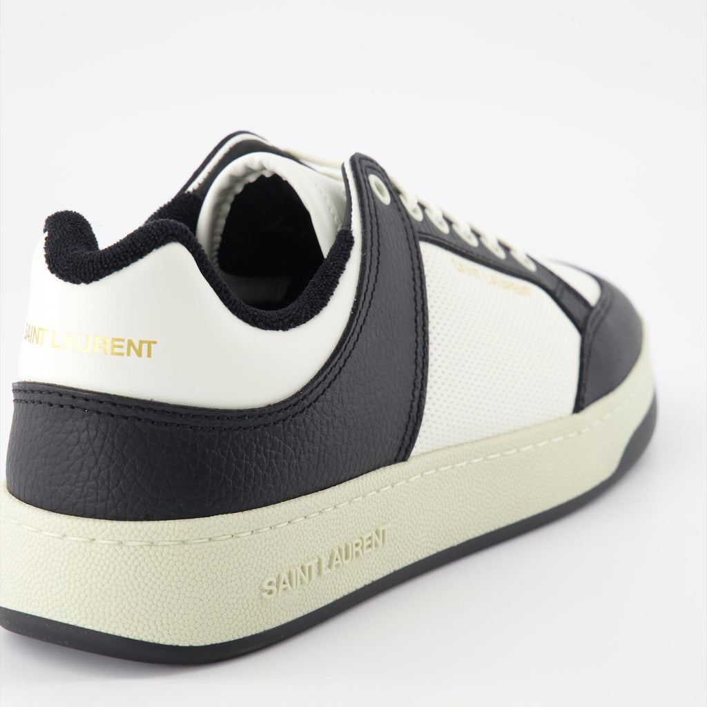 Imagem das Sneakers SL/61 em Couro Texturizado da Saint Laurent para Homens - Temporada Primavera-Verão 2024 - Vista Detalhe Superior